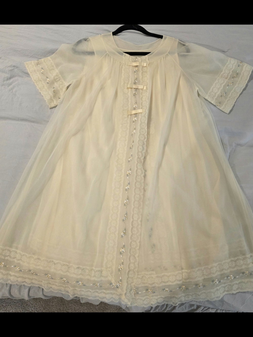 Vintage Peignoir Set By Shadowline Small Buttery Yellow.